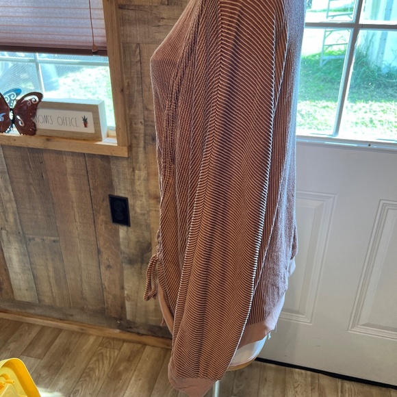 WOMENS LADIES PLUS SIZE 2X BROWN LONG SLEEVE TOP SHIRT BY IT'S - Picture 5 of 7